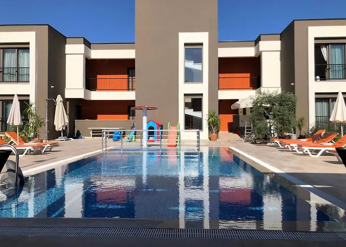 Eva Aparthotel 4*