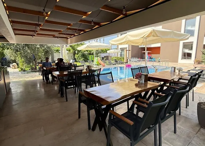 Appart hôtel Eva 4*